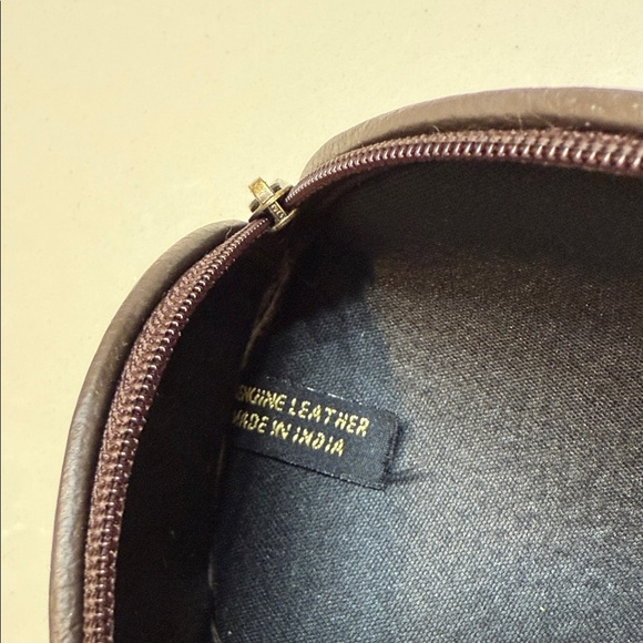 Myra Bag Animal Print Sunglass Zipper Case - Picture 4 of 4